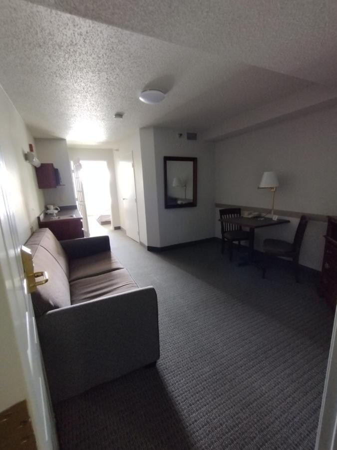 Grandstay Hotel & Suites Hastings エクステリア 写真